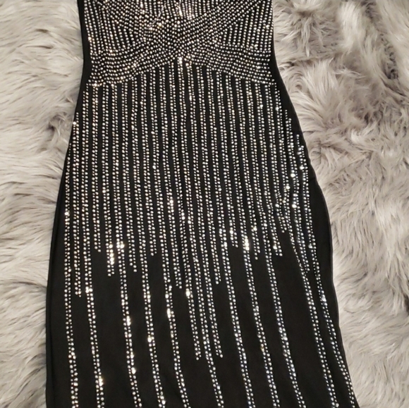 🧿Black and Silver Dress - Picture 6 of 7